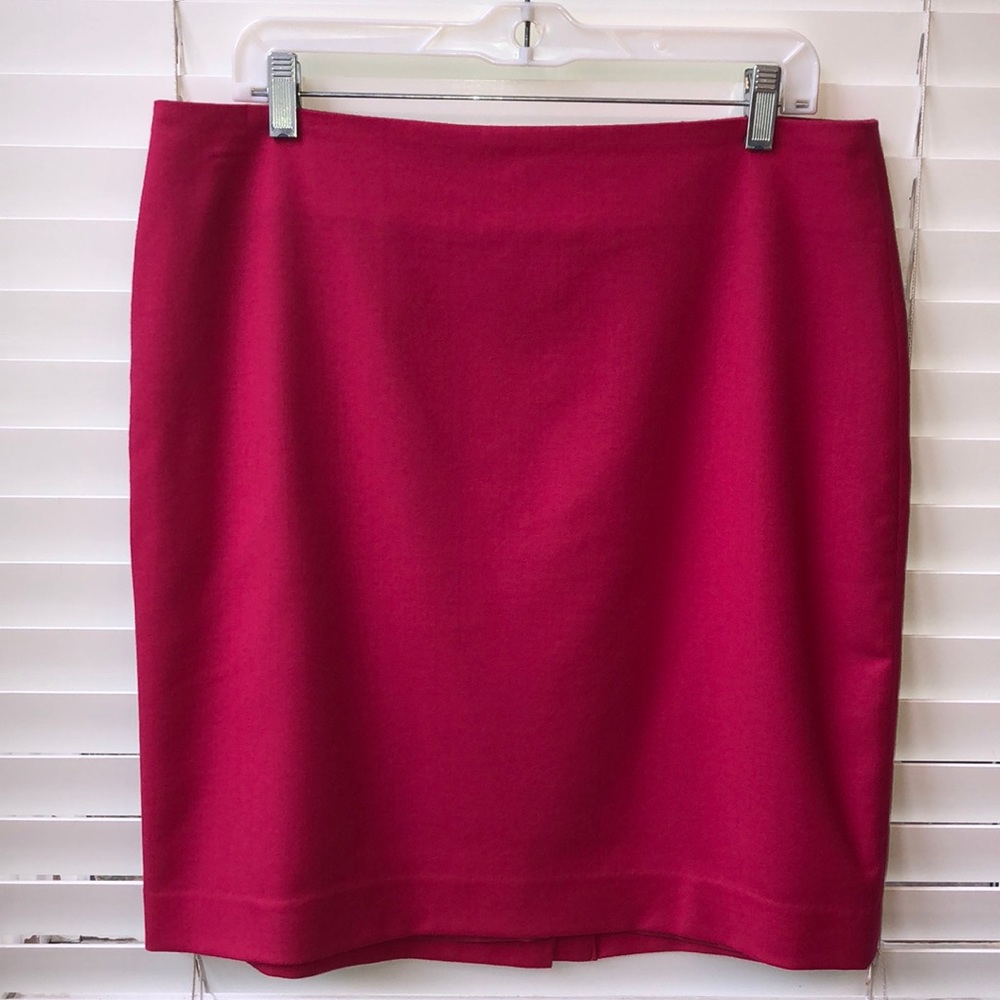 Talbots fully lined, hot pink wool skirt